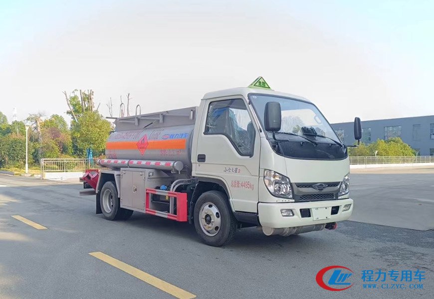 程力加油車(chē)福田小卡藍(lán)牌2.5立方加油車(chē)